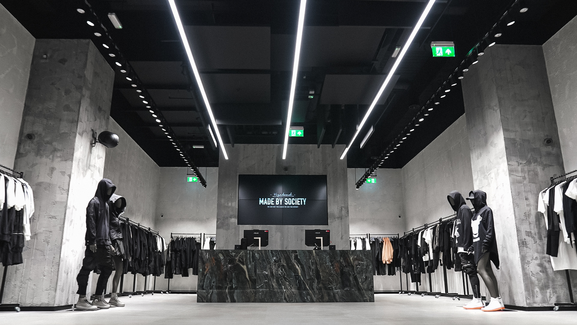 Romanian retailer Vagabond Studio trading under the name „Made by Society” announces its first store abroad, in London, assisted by CBRE Romania and CBRE UK