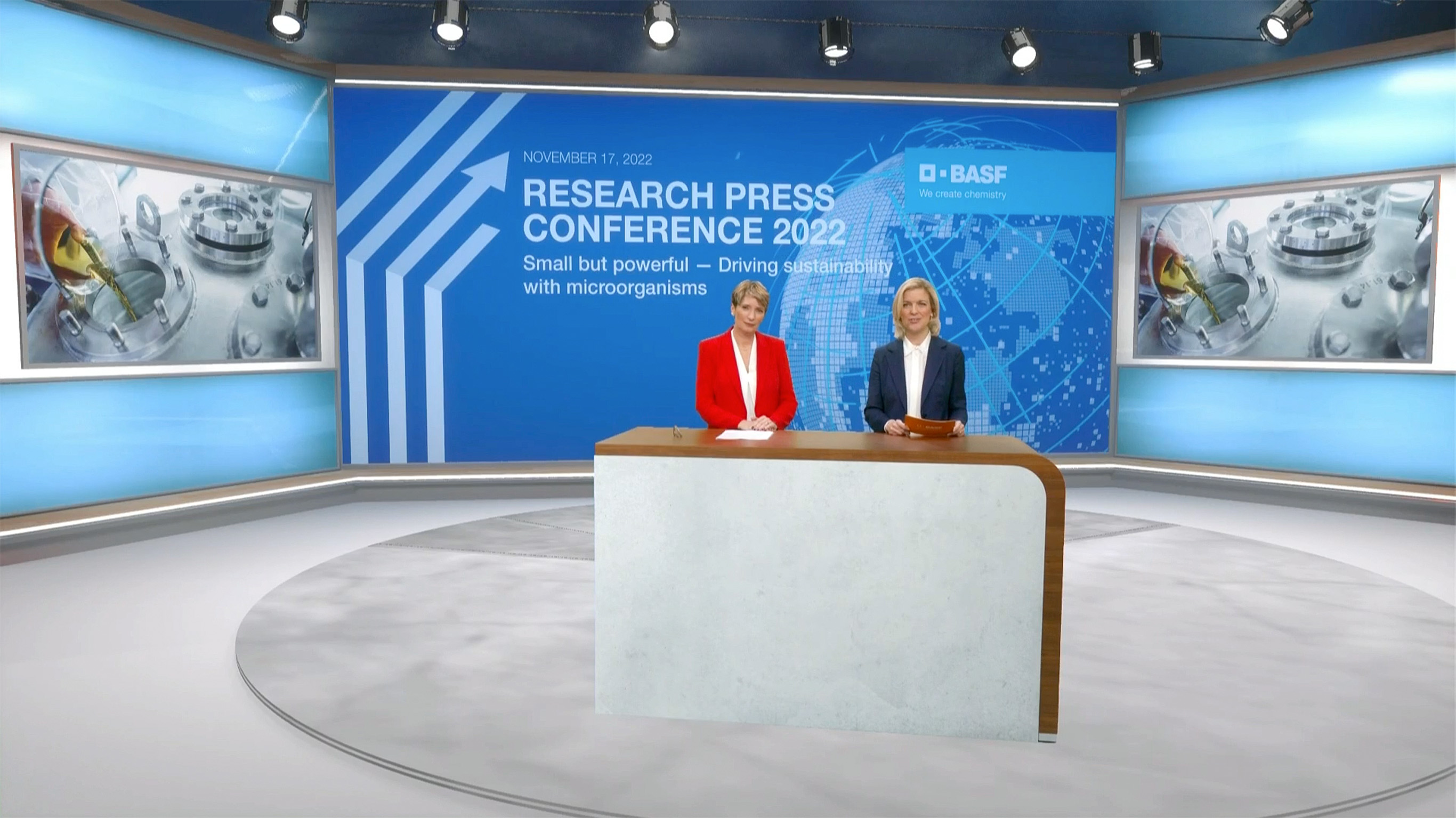 Dr. Melanie Maas-Brunner, Member of the Board of Executive Directors and Chief Technology Officer at BASF, (left) and Dr. Nina Schwab-Hautzinger, Corporate Communications & Government Relations, kick off the BASF Research Press Conference 2022.