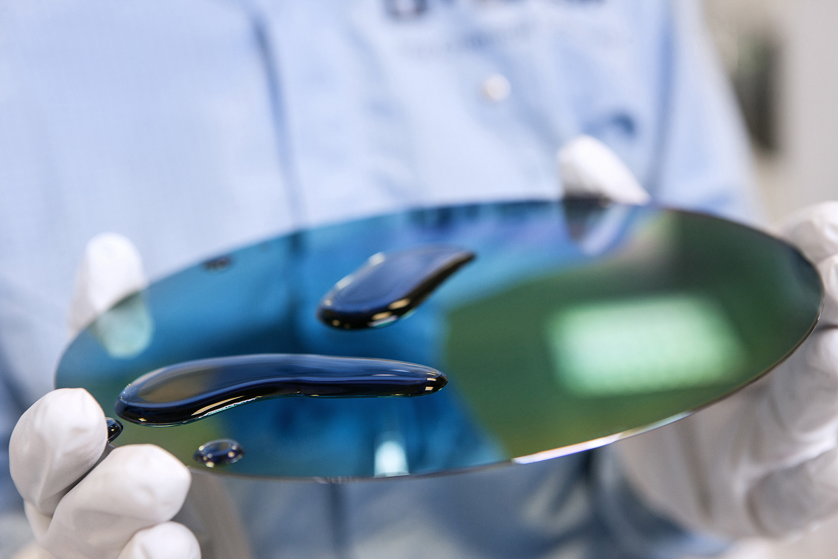 Lösungen für die Halbleiterindustrie / Solutions for the semiconductor industry