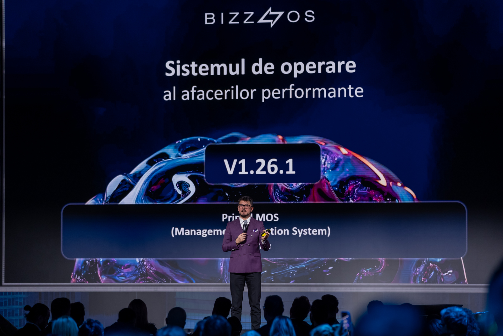 BizzOS opens a new category in management, bringing AI orchestration into companies