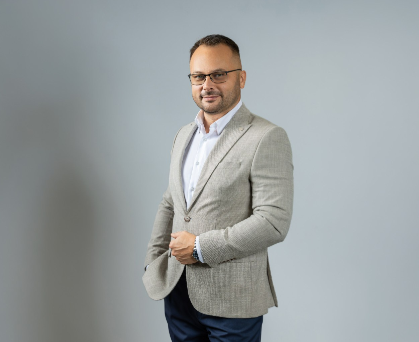 Georgian Roșu_GeneralManager_Pluriva